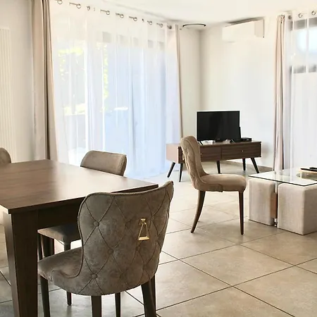 Apartmán Avec Vue - Terrasse - Parking